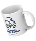 Kupax toptan kupa bardak baskı hizmeti ile hazırlanmış, canlı renkli firma logosu uygulamasına sahip birinci sınıf porselen kupa ana ürün görseli.